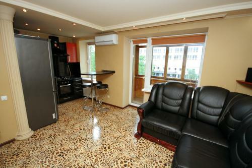 Pechersk Apartment In Kiev Center
