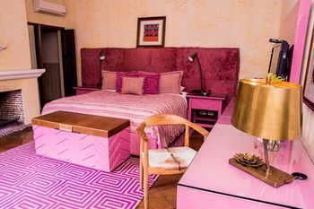 Hotel Mil Flores Luxury Design