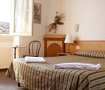Bed & Breakfast Residenza Le Rondini