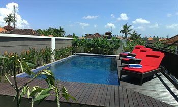 Svarna Hotel Sanur