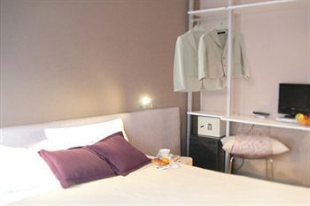 Hotel Salus
