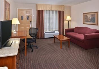 Hotel Americas Best Value Inn And Suites San Benito