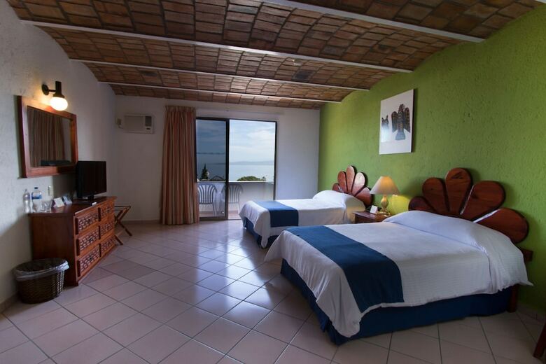 Hotel Decameron Los Cocos