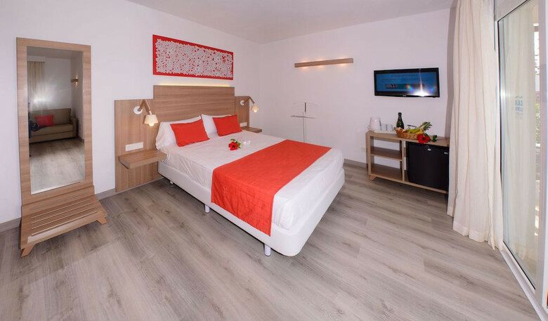 Hotel Cala Llenya Resort Ibiza