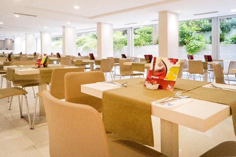 Hotel Globales Panama - Adults Only