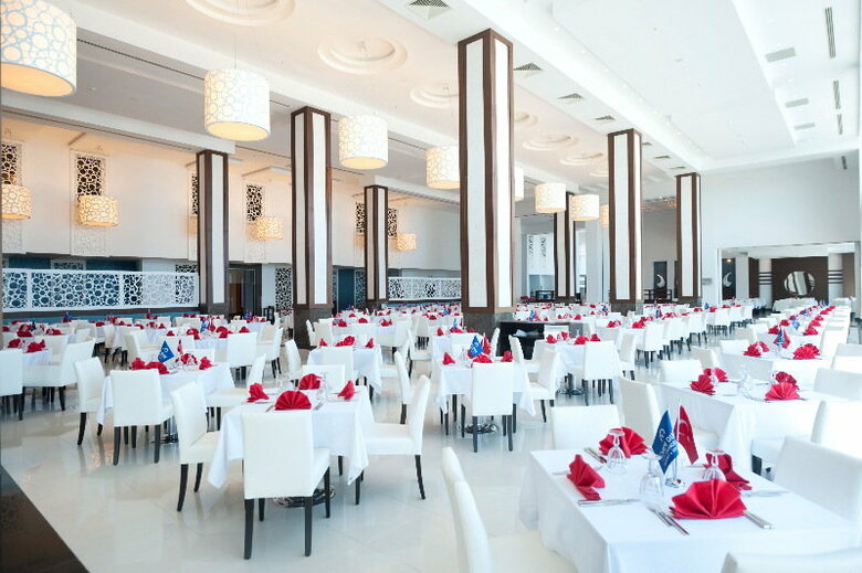 Hotel Aria Claros Beach & Spa Resort