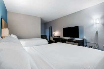 Hotel Clarion Inn