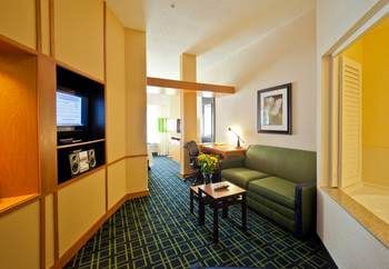 Hotel Fairfield Inn And Suites By Marriott Youngstown
