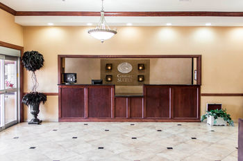 Hotel Comfort Suites