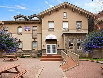 Hotel Knights Inn Toronto