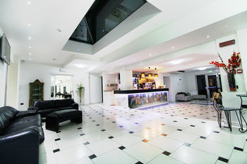 Hotel Leonardo & Residenza Marconi