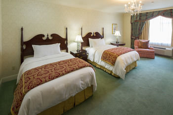 Bristol Hotel, Boutique Collection