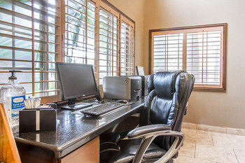 Hotel Comfort Inn & Suites