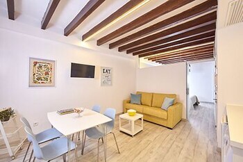 Remolars 3 Townhouse Apartments