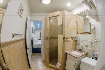 Aparthotel Bayview Plaza Waterfront Resort