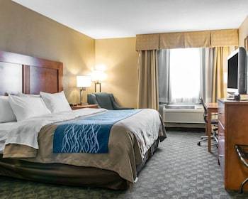 Hotel Comfort Inn & Suites