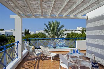 Apartamento Aliathon Holiday Village