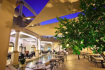 Apartamento Aliathon Holiday Village