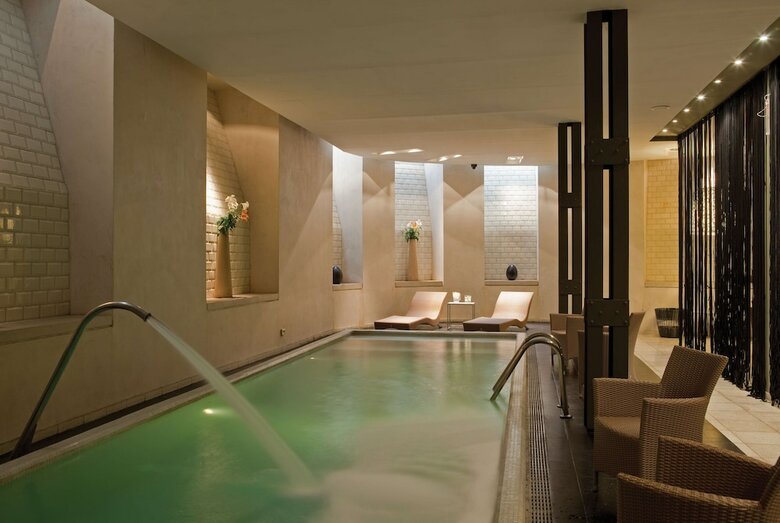 Hotel Esplendor Savoy Rosario