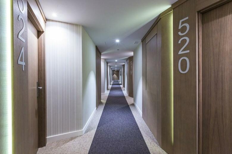 Hotel Pure Salt Garonda