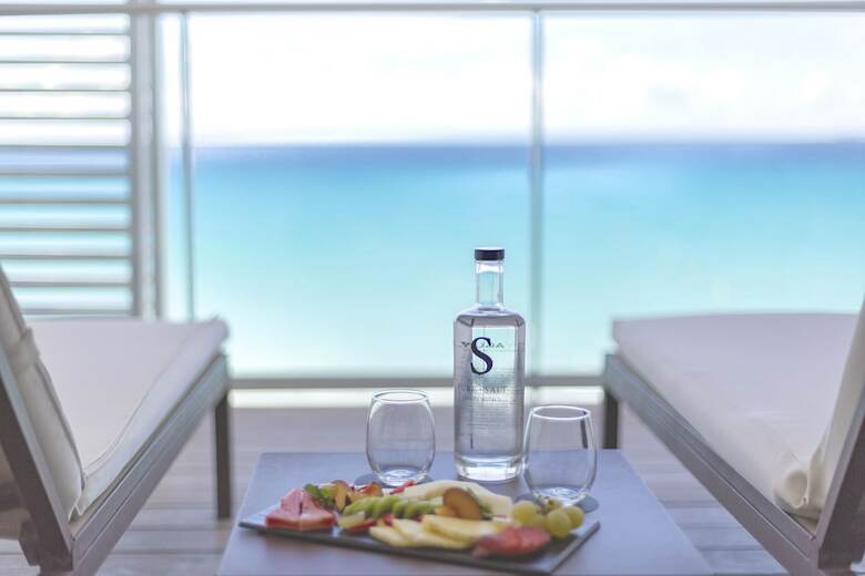 Hotel Pure Salt Garonda