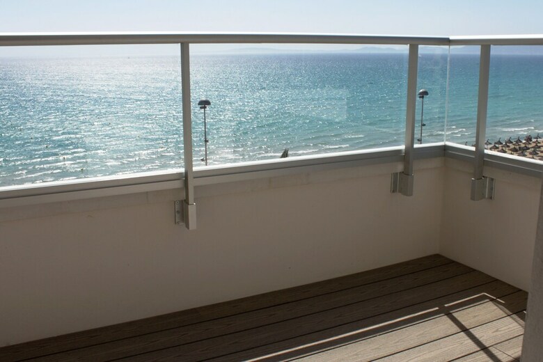 Hotel Pure Salt Garonda