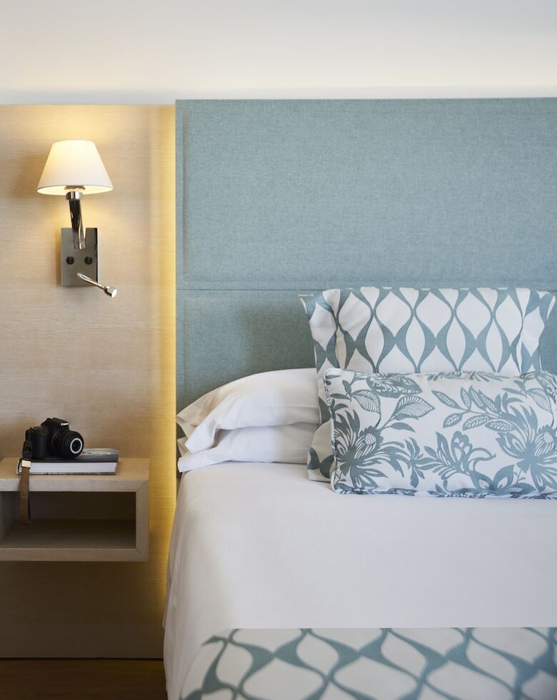 Hotel Pure Salt Garonda