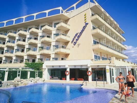 Hotel Pure Salt Garonda