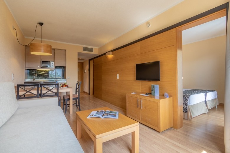 Hotel Zafiro Tropic