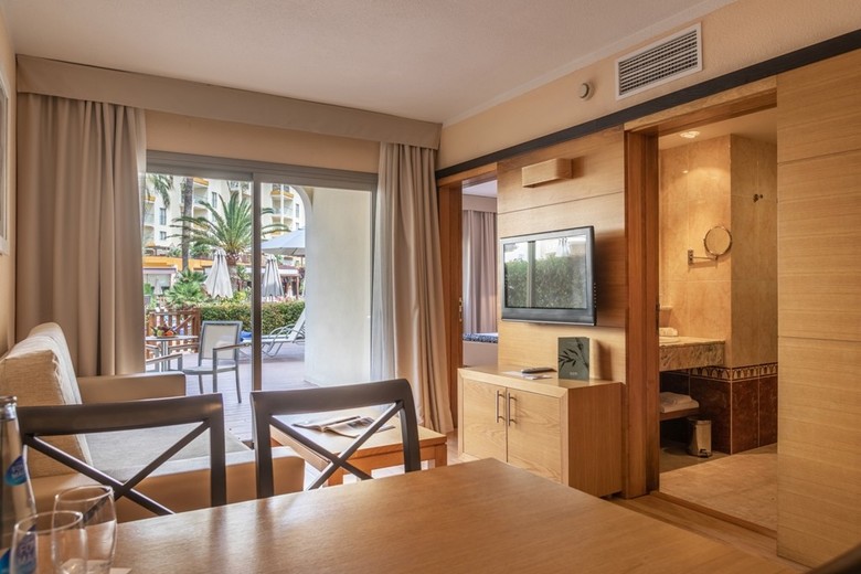 Hotel Zafiro Tropic