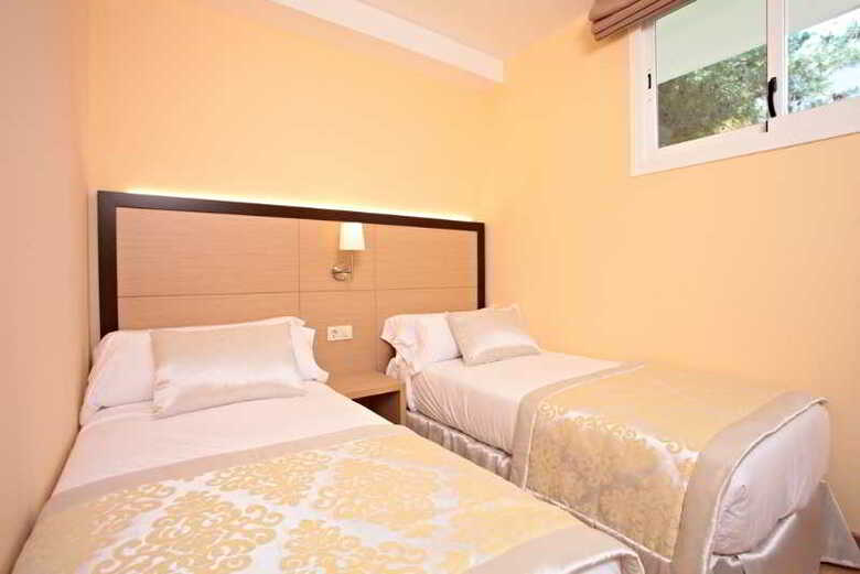 Hotel Zafiro Tropic