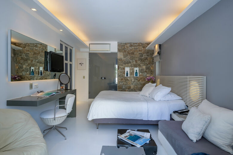 Hotel Semeli