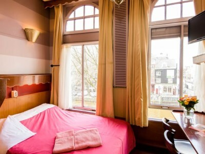 Hotel Nadia