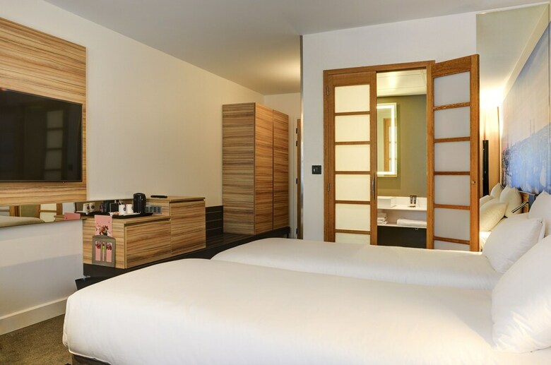 Hotel Novotel Porte D`orleans