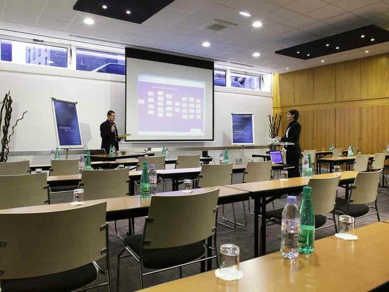 Hotel Novotel Porte D`orleans