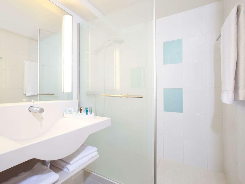 Hotel Novotel Creteil Le Lac