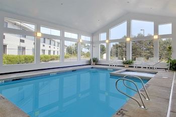Hotel Super 8 Portland/westbrook Area