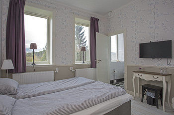 Bed & Breakfast Norrfly Herrg�rd Ab