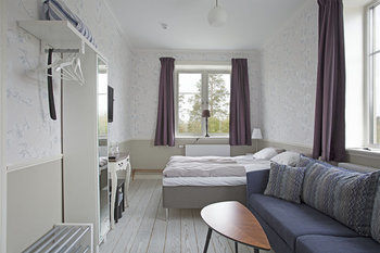 Bed & Breakfast Norrfly Herrg�rd Ab