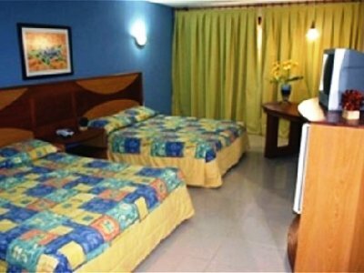Nauticomar All Inclusive Hotel & Beach Club