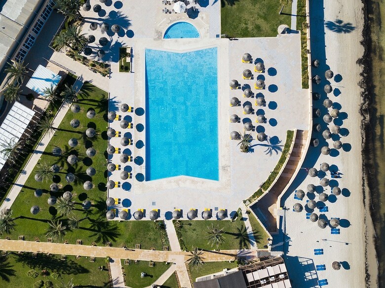 Hotel Aqi Skanes Resort