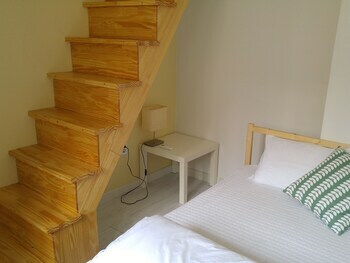 Hotel Myeongdong Artmonstay Guesthouse