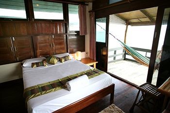 Albergue Lighthouse Bungalows & Restaurant