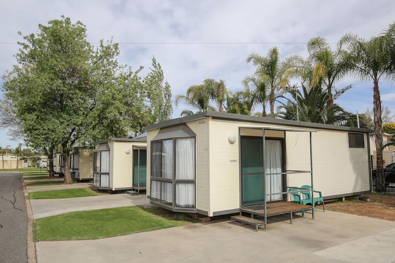 Cabana Desert City Holiday Park