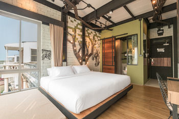 Hotel Sea Crest By Jomtien