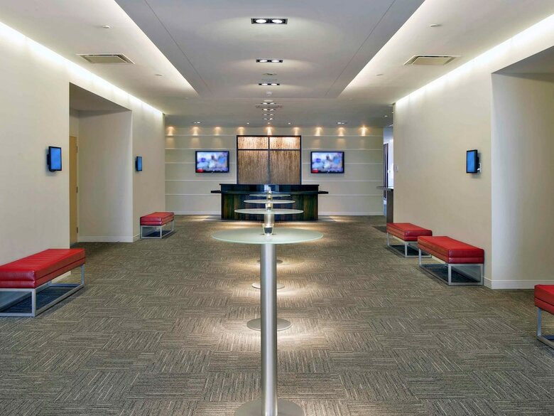 Hotel Novotel Montreal Airport