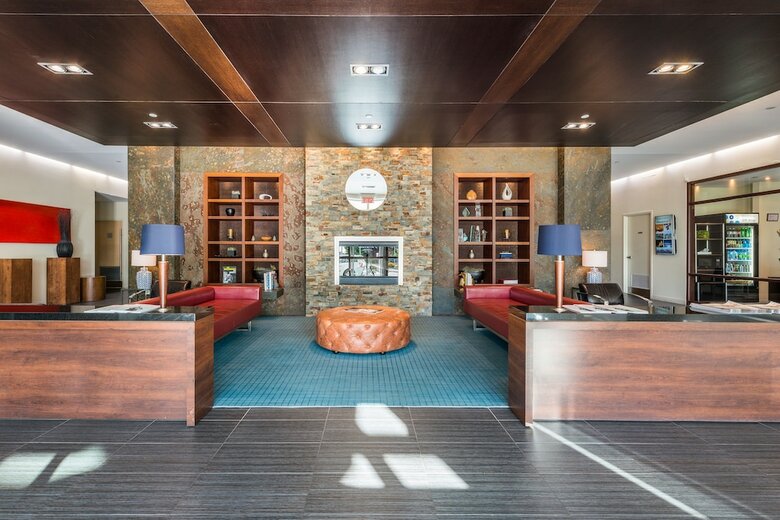 Hotel Novotel Montreal Airport