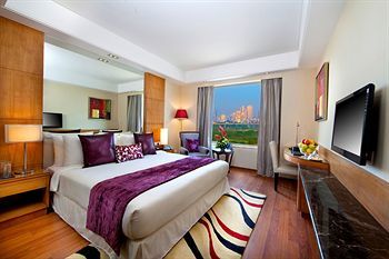 Hotel The Fern Residency Gurgaon