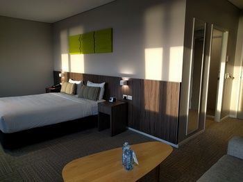 Hotel Ibis Styles The Entrance
