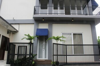 Hotel Zen Rooms Kuningan Anggrek